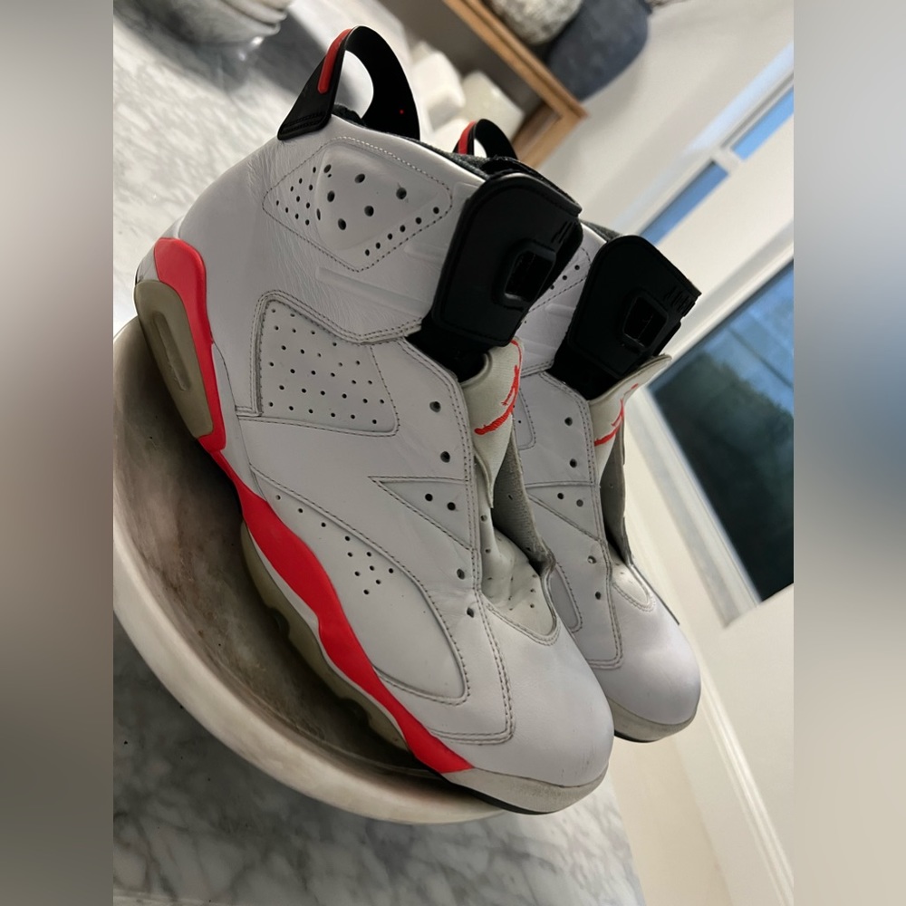 Jordan - Picture 3 of 4